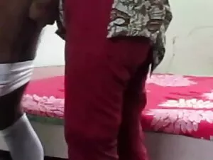 دختر باعث می sexگلشی ...